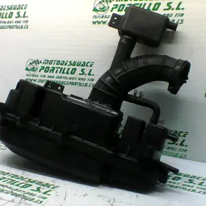 Foto de Caja de filtro Peugeot tweet 125 referencia 212-19-21793 foto 8