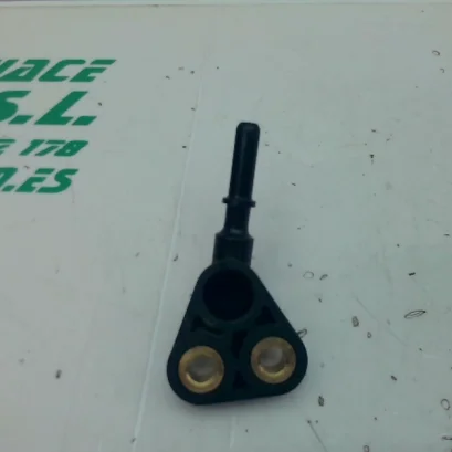 Foto de Conector del inyector Honda PCX 2017 referencia 231-24-48636
