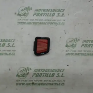 Foto de Interruptor de apagado Piaggio Beverly 125 referencia 21-16-298