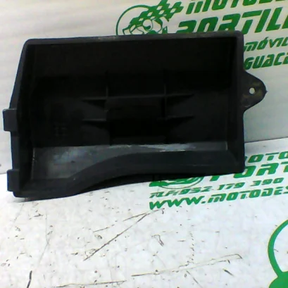 Foto de Tapa batería Piaggio Liberty 50 4T referencia 40-23-42526