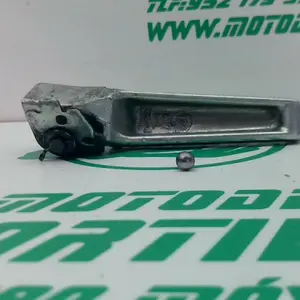 Foto de Reposapies trasero izquierdo Honda CBR 600 R referencia 98-20-38179