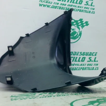 Foto de Carcasa bajo asiento Piaggio liberty 125 i 2023 referencia 60-26-49248