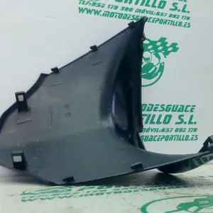 Foto de Carcasa bajo asiento Piaggio liberty 125 i 2023 referencia 60-26-49248