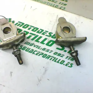 Foto de Tensores de rueda trasera Suzuki Marauder 250 referencia 193-21-33288 foto 8