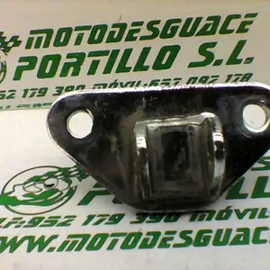 Foto de Estribera izquierda Hyosung Aquila 250 referencia 78-19-19242 foto 5