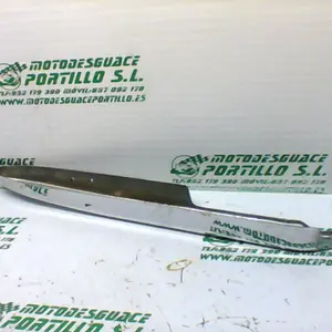 Foto de Cubre cadena Suzuki Marauder 250 referencia 193-21-33264 foto 13