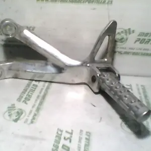 Foto de Estribera trasera izquierda Yamaha Tzr 2t 2 50 referencia 204-16-3033
