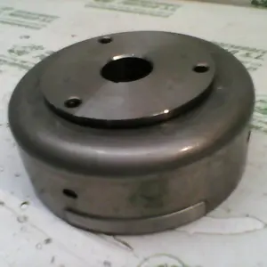 Foto de Plato magnetico Suzuki Marauder 250 referencia 146-19-20968 foto 3