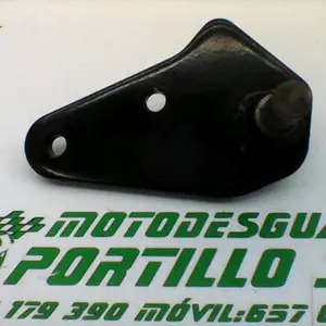 Foto de Estribera delantera izquierda Suzuki Marauder 125 referencia 46-19-17654 foto 3