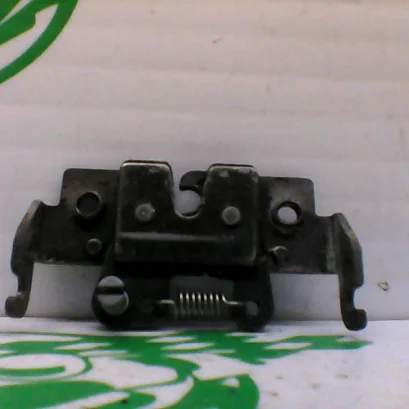 Foto de Cerradura del asiento Honda SH 125 00-04 referencia 382-22-39385