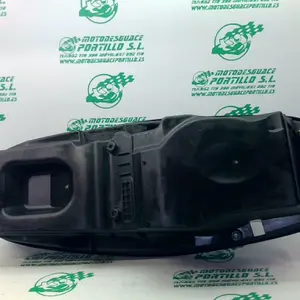 Foto de Porta-casco Kymco GRAND DINK 125 referencia 225-22-39953 foto 2