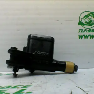 Foto de Bomba de freno delantero Yamaha N MAX 125 referencia 394-23-46366 foto 4