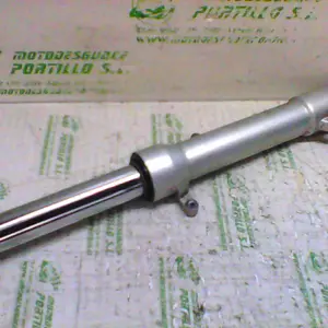 Foto de Barra horquilla derecha Peugeot Satelis 125 referencia 253-18-16621 foto 3