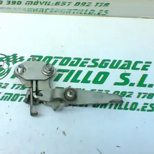 Foto de Cerradura del asiento Yamaha FZ1-N referencia 177-19-21651 foto 4