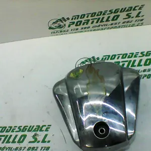 Foto de Embellecedor lateral izquierdo Hyosung aquila 650 i referencia 27-19-19312 foto 6