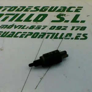 Foto de Sensor de freno delantero Piaggio ZIP AIRE 2T 3 50 referencia 81-19-18160
