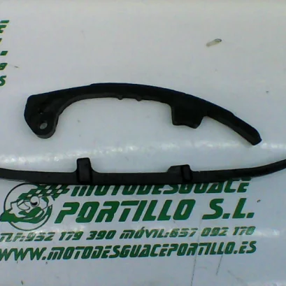 Foto de Guia cadena Kawasaki Eliminator 125 referencia 274-18-17562