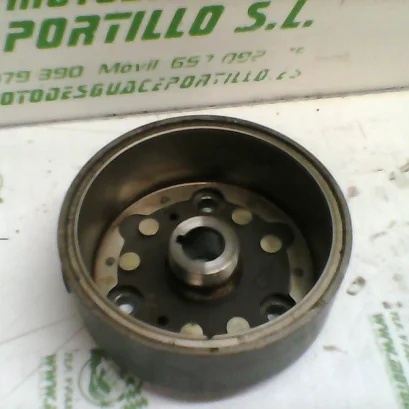 Foto de Plato magnetico Keeway Outlook 125 referencia 137-17-11780