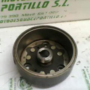 Foto de Plato magnetico Keeway Outlook 125 referencia 137-17-11780