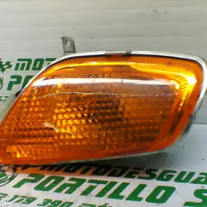 Foto de Intermitente delantero izquierdo Daelim ns III125 referencia 310-21-36061 foto 12