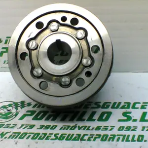 Foto de Plato magnetico Yamaha XMAX 250 referencia 112-23-45211 foto 6