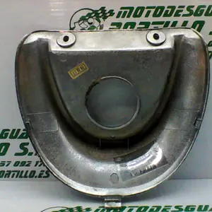 Foto de Embellecedor de tapa depósito de gasolina Aiyumo Classic 125 referencia 43-17-17767 foto 1