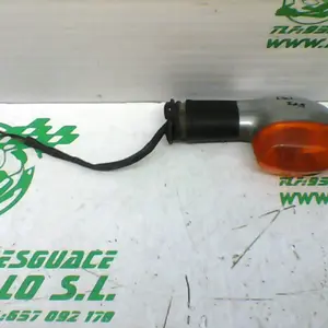 Foto de Intermitente delantero izquierdo Yamaha YBR 125 i referencia 171-21-30485