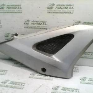 Foto de Carcasa bajo asiento derecho Honda CBF 250 referencia 180-20-33902 foto 2