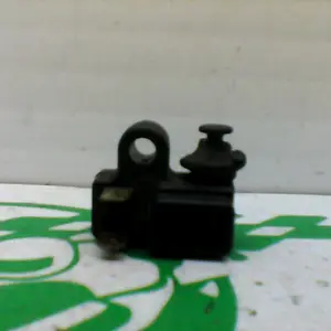 Foto de Sensor de freno delantero Yamaha xmax 125 16 referencia 339-22-38910