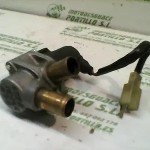 Foto de Termostato Triumph Street Triple 675 referencia 119-16-10332 foto 2