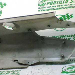 Foto de Carcasa bajo asiento Kymco Super Dink 125 referencia 100-22-36559 foto 14