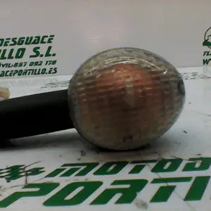 Foto de Intermitente trasero izquierdo Peugeot Ludix 50 referencia 116-18-25716 foto 13