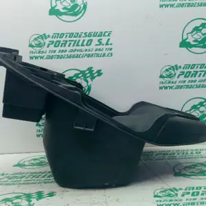 Foto de Porta-casco Piaggio LIBERTY 125 - 05-08 referencia 294-23-45185 foto 2