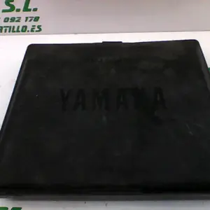 Foto de Caja de herramienta Yamaha special 250 referencia 183-16-17773