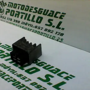 Foto de Regulador Peugeot Ludix 50 referencia 35-24-47132 foto 14