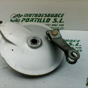 Foto de Porta-zapata rueda trasera Yamaha YBR 125 i referencia 9-17-15707 foto 6