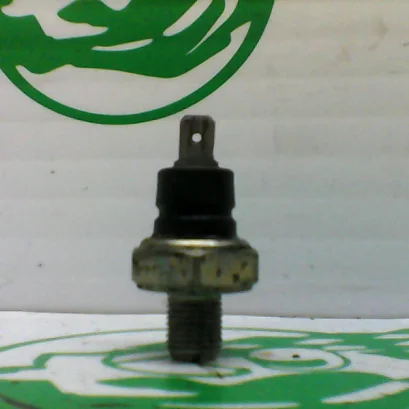 Foto de Sensor de presión del aceite Aprilia Sport city 250 inyeccion 09-10 referencia 109-21-39559