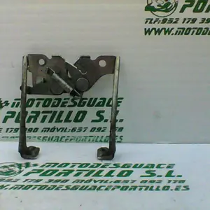 Foto de Cerradura del asiento Honda CBF 125 M referencia 166-22-34810 foto 4
