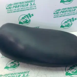 Foto de Asiento Aprilia Gulliver 50 referencia 166-16-47410 foto 4