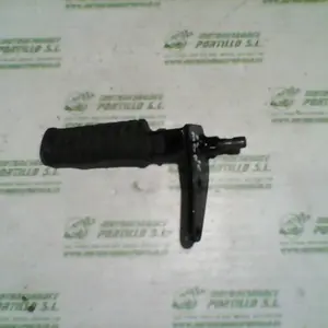 Foto de Reposapies delantero izquierdo Suzuki Intruder 250 referencia 391-23-46970 foto 7