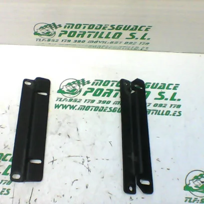 Foto de Soporte baúl Suzuki V Strom 650 referencia 144-19-21270