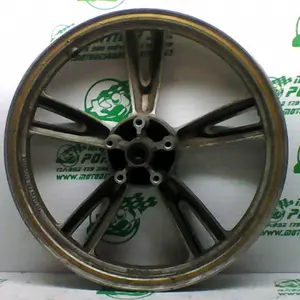 Foto de Llanta delantera Peugeot tweet 125 referencia 418-21-48271 foto 7
