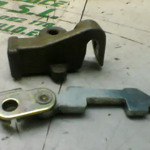 Foto de Cerradura del asiento Honda PAN EUROPEAN referencia 293-19-25281