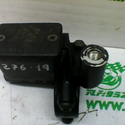 Foto de Bomba de freno delantero Yamaha VITY 125 referencia 276-19-29882