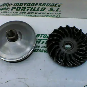 Foto de Variador Suzuki SIXTEEN 125 referencia 281-18-19674