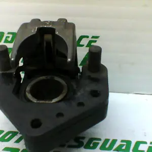 Foto de Pinza de freno delantera Peugeot Vivacity 50 referencia 142-19-30135 foto 13