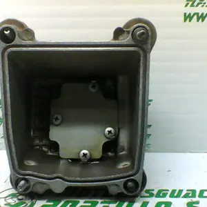Foto de Tapa de balancines Vespa Lx50 4T referencia 336-19-24542 foto 4