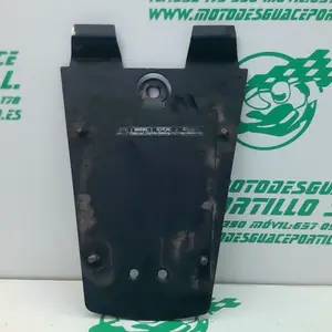 Foto de Soporte baúl Yamaha Xenter 125 referencia 446-22-40604 foto 4
