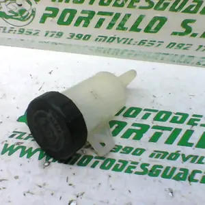 Foto de Depósito del líquido de frenos BMW F 800 ST referencia 312-19-28755 foto 2