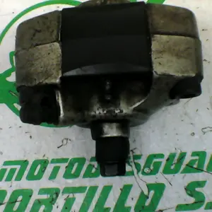 Foto de Pinza de freno trasera Peugeot tweet 125 referencia 419-22-40550 foto 14